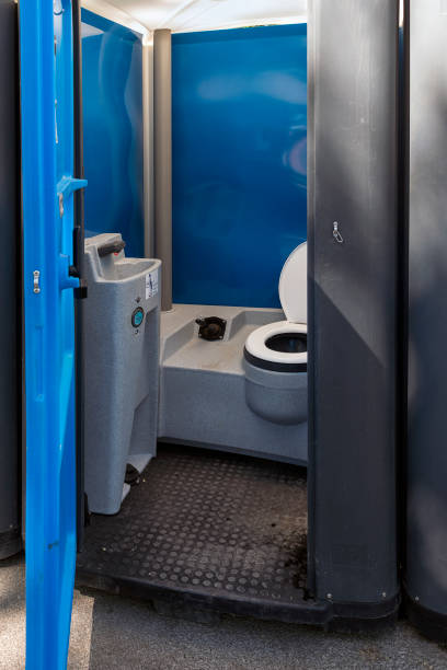 Best Portable restroom solutions  in Fort Washington, PA